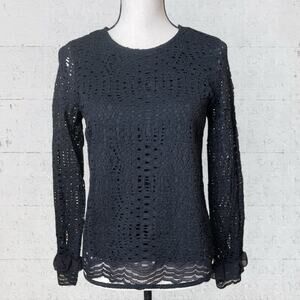 Neiman Marcus Women’s Black Battenburg Lace Long Sleeve Top Size Medium